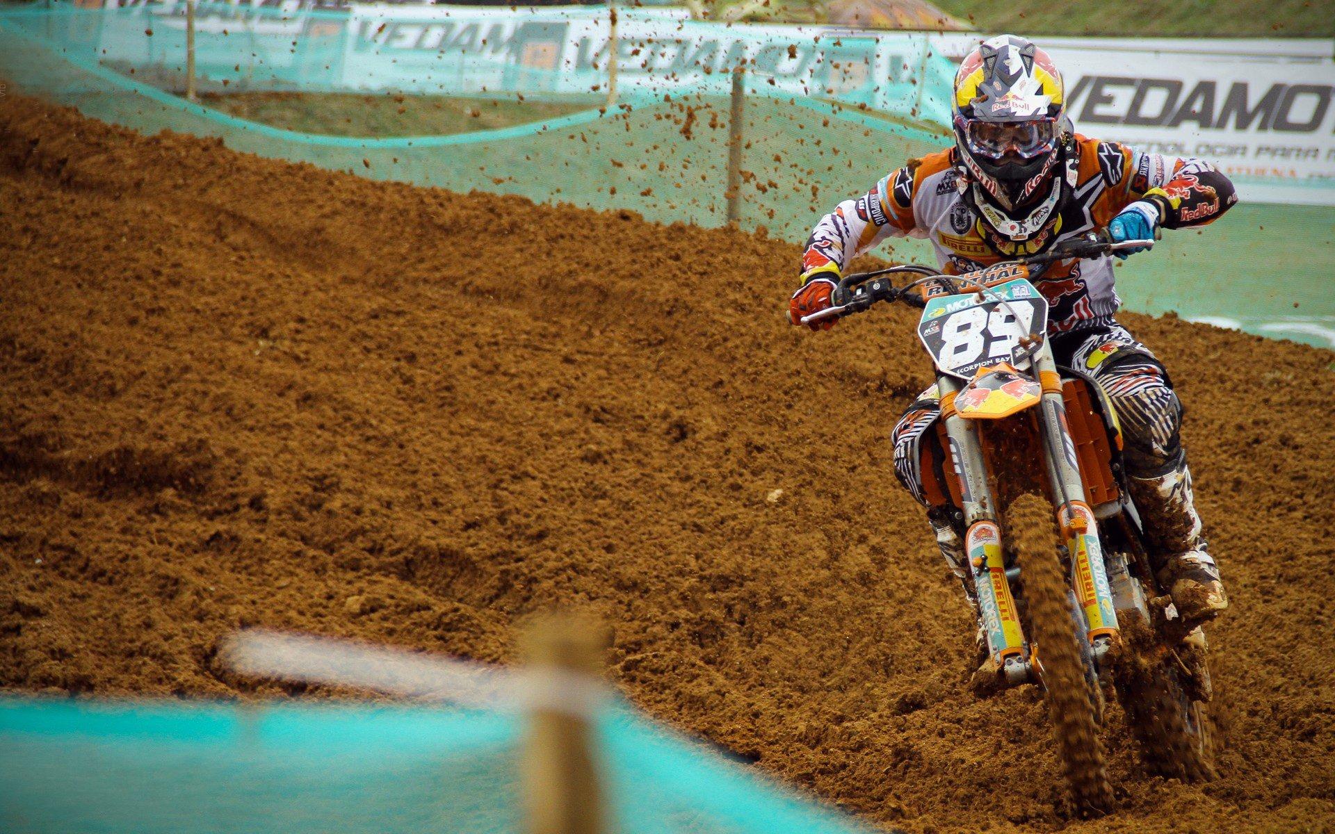 归化球员助力国足崛起,未来之路机遇与挑战并存